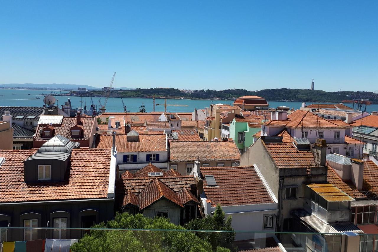 Designer Flats In Lapa By Lovelystay Lisbon Exterior photo